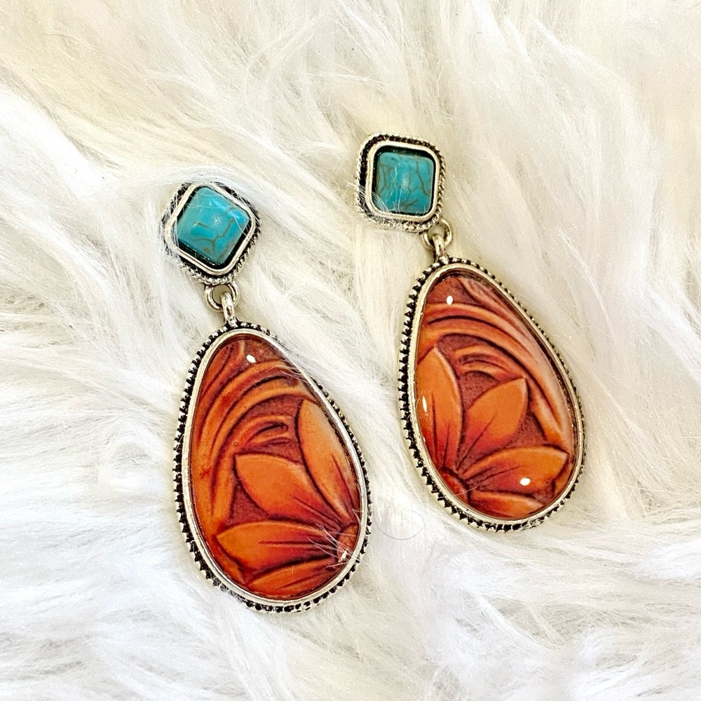 Vintage Silver and Turquoise Earrings - Picture 3 of 3